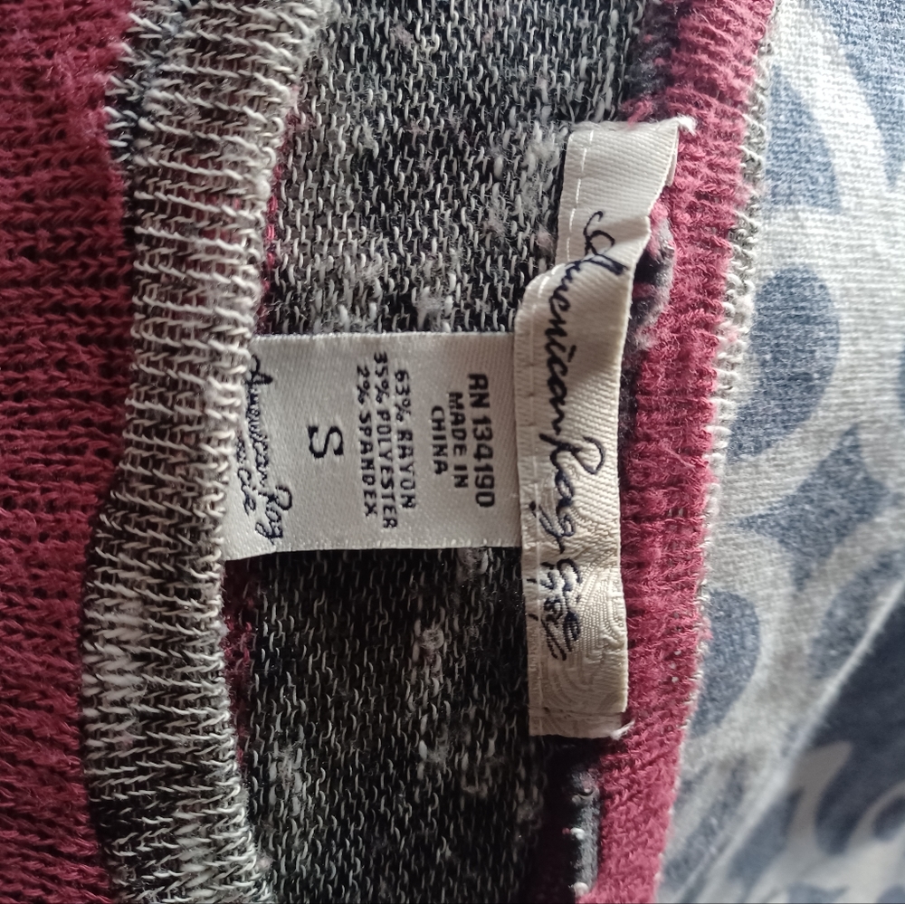 American Rag sweater/shirt - Picture 2 of 2